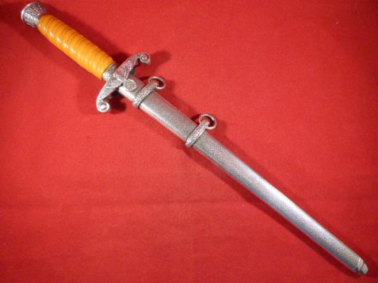 Very Rare Near Mint WW2 German Army Officers Dagger with Artificial Acid Etched Band Pattern Damascus Blade & Deep Orange Grip by CARL EICKHORN