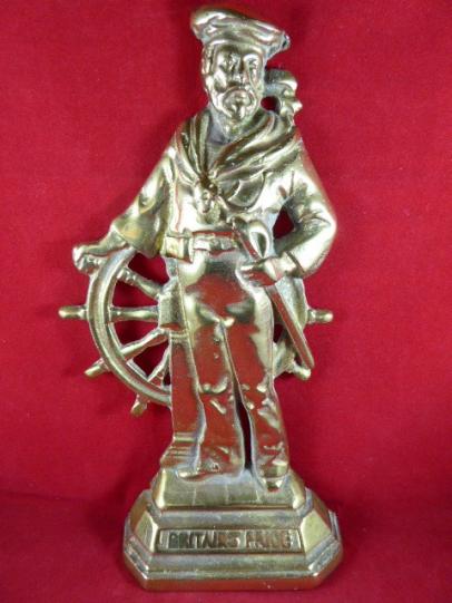 Solid Brass Nautical ‘BRITAINS PRIDE’ Sailor Figure Doorstop – Ships Wheel