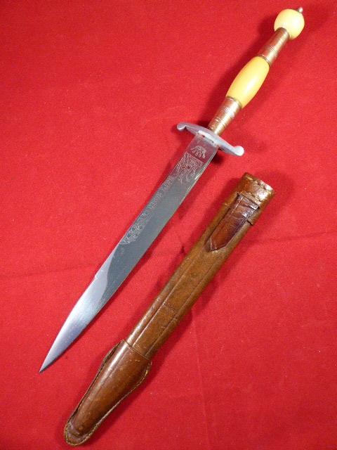 Vintage German made North Brazilian “Faca de Ponta” Knife with Leather Sheath c1930
