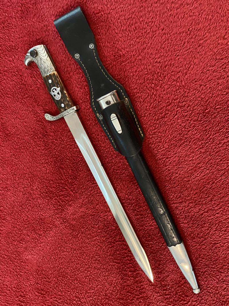WW2 German Rural Police Bayonet by P.D. LUNESCHLOSS with Leather Frog