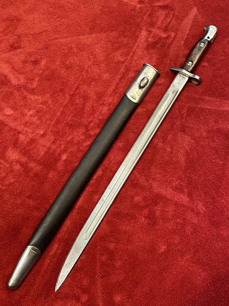 British Regimental Marked “The Grenadier Guards” WW1 SMLE 1907 Pattern Sanderson Bayonet with Scabbard 1918