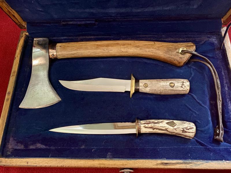 Extra Photos of Custom Set of Two Knives and an Axe - 51750