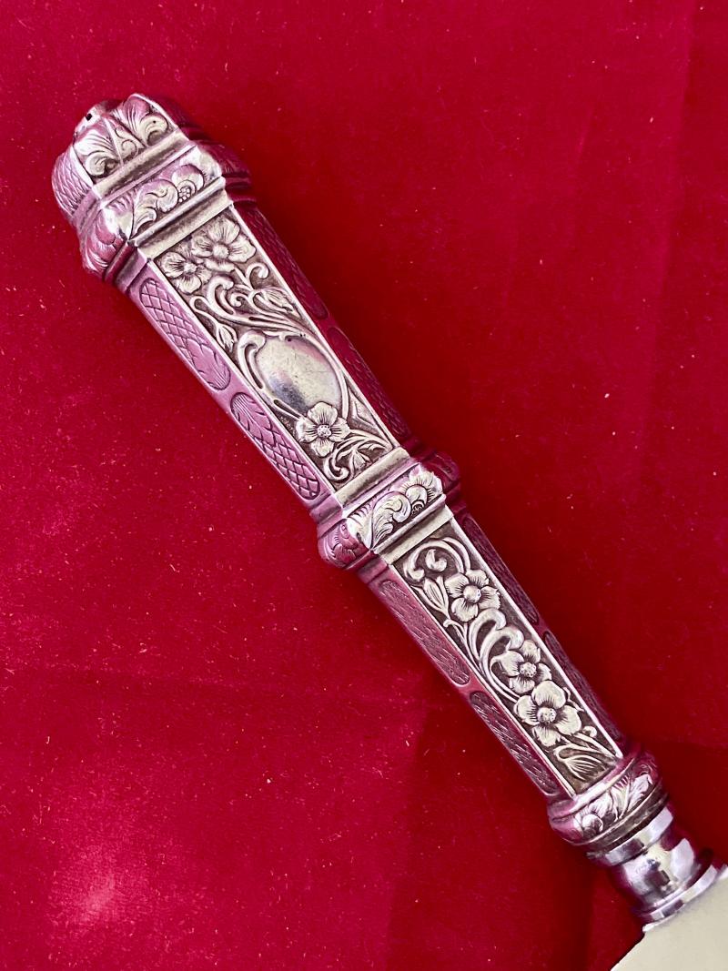 Extra Photos of South American Gaucho Cowboy Knife - Item 51810