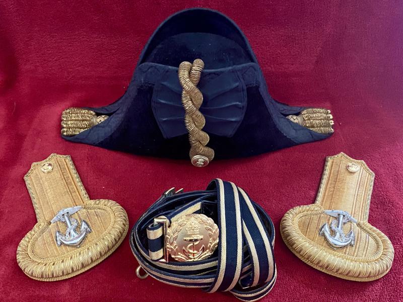Extra Photos of Royal Navy Officers Bicorn, Epaulettes & Sword Belt by Gieves with Transit Tin Case  - 51823