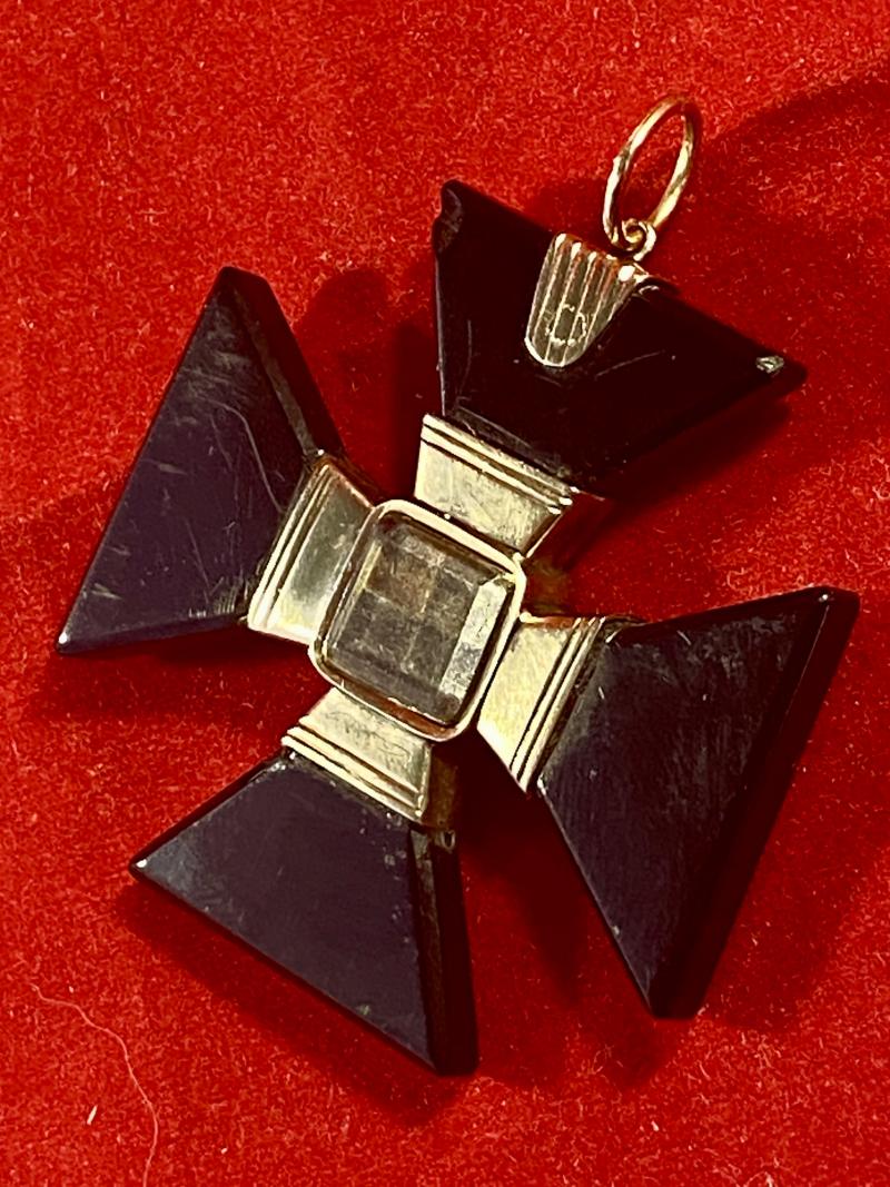Rare Georgian Period Gold and Whitby Jet Maltese Cross Pendant c1830