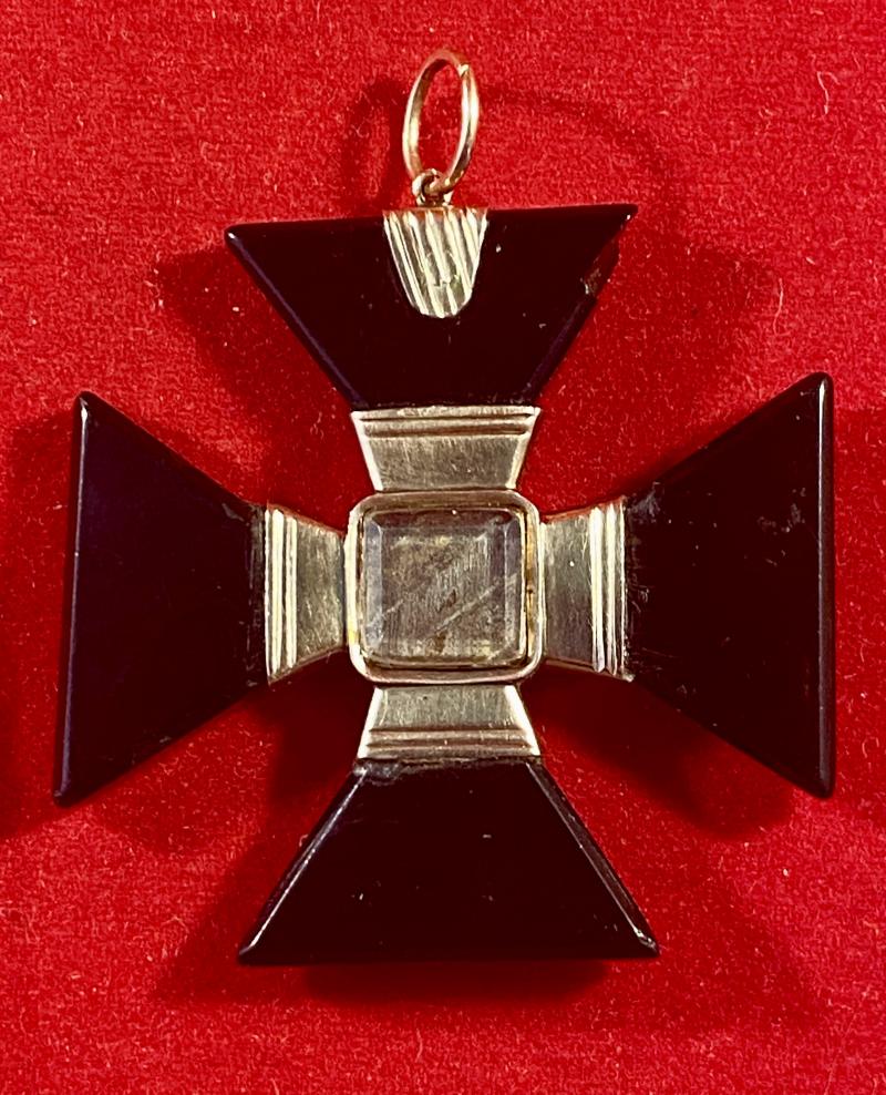 Rare Georgian Period Gold and Whitby Jet Maltese Cross Pendant c1830