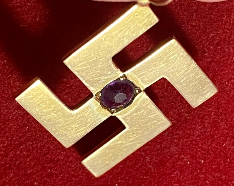 Rare Antique Victorian or Edwardian 15ct Gold Swastika Pendant set with an Amethyst Stone