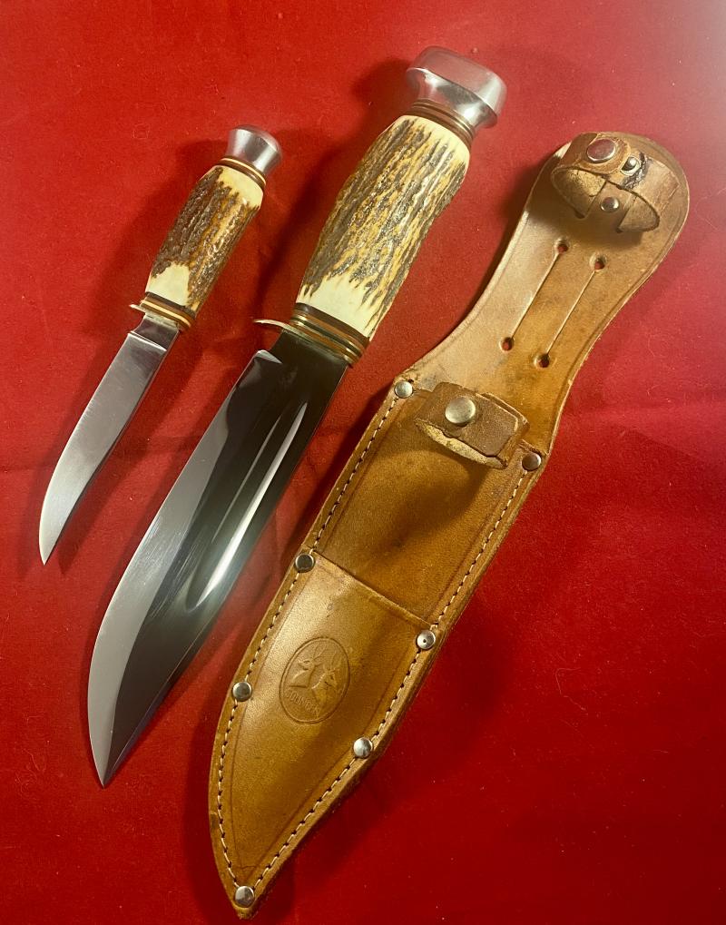 Near Mint Vintage German Hunting Bowie and Skinning Knife Set with Stag Antler Grips and Double Sleeved Leather Sheath by Doppelreh Solingen