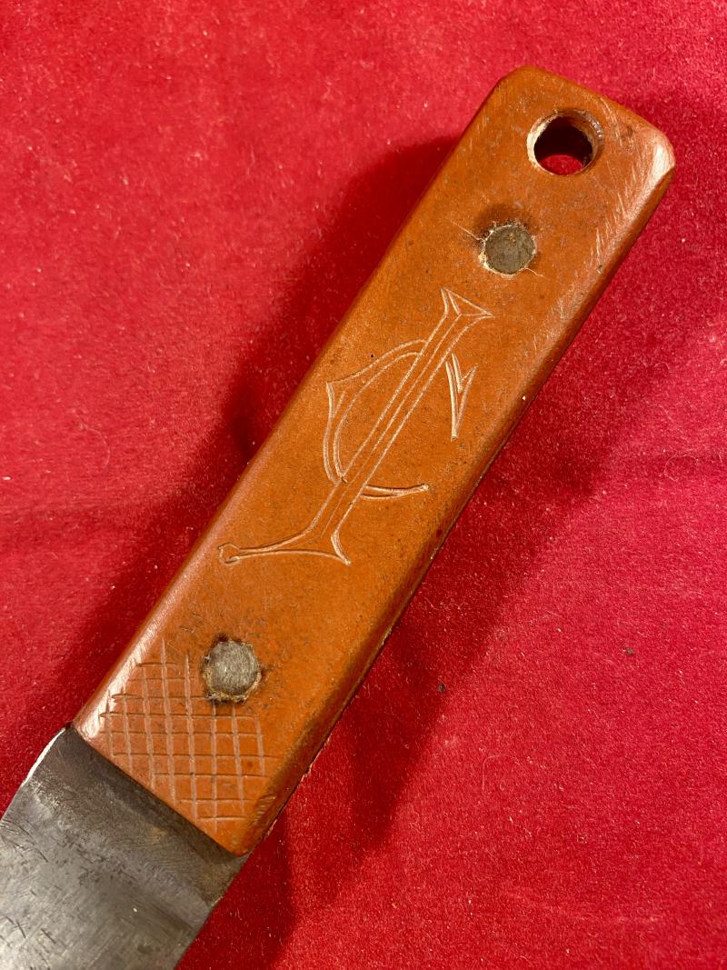 Unique WW2 Special Operations Executive Style Concealed Belt Knife used by Corporal John Cooper
