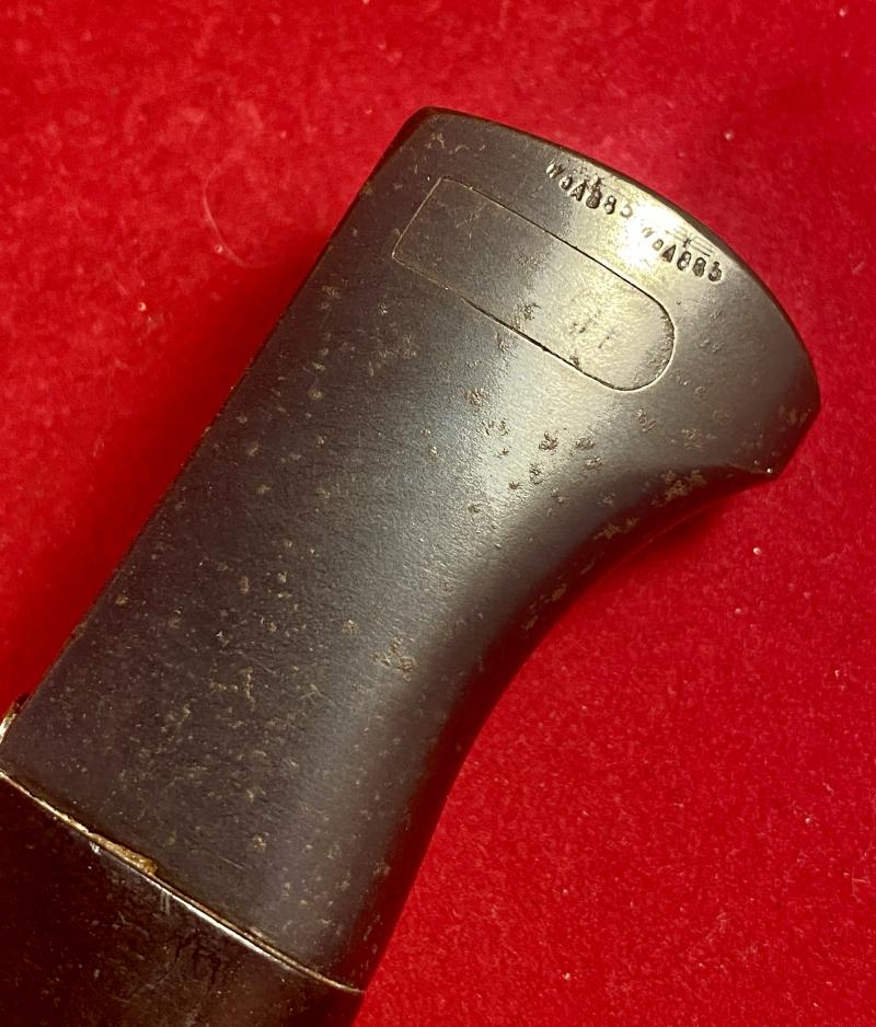 Fine WW2 German K-98 or M1884-98 III Bayonet by Carl Eickhorn with Bakelite Grip and Matching S/No. 1000 dated 1940