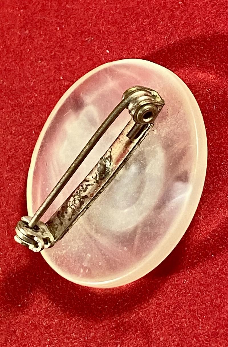 Post WW2 Vintage Royal Air Force Sweetheart Brooch