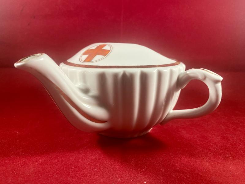 Unusual WW1 Period White China Ribbed Feeding Cup with Red Cross Society Emblem and Gilt Edging
