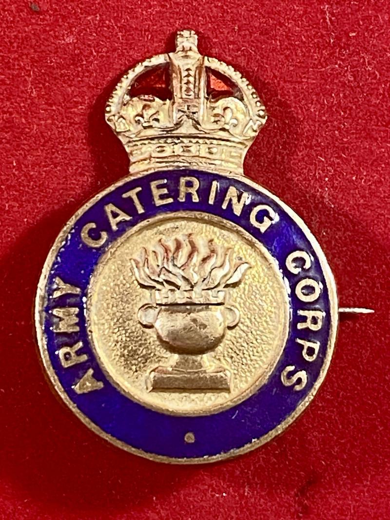 WW2 Army Catering Corps Gilt Brass and Enamel Sweetheart Brooch