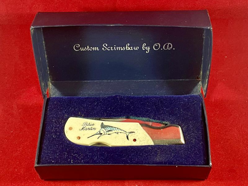 Collector’s Lockback Knife by Frost Cutlery with Custom Scrimshaw of a Blue Marlin by O.D.