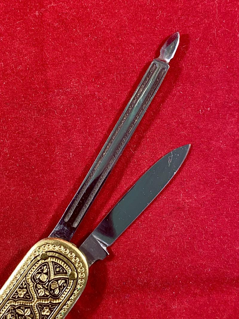 Mint Gentleman’s or Lobster knife by Aug. Muller Sohne Solingen made for the Mechanical Engineering Company, Th. Kieserling & Albrecht c1950