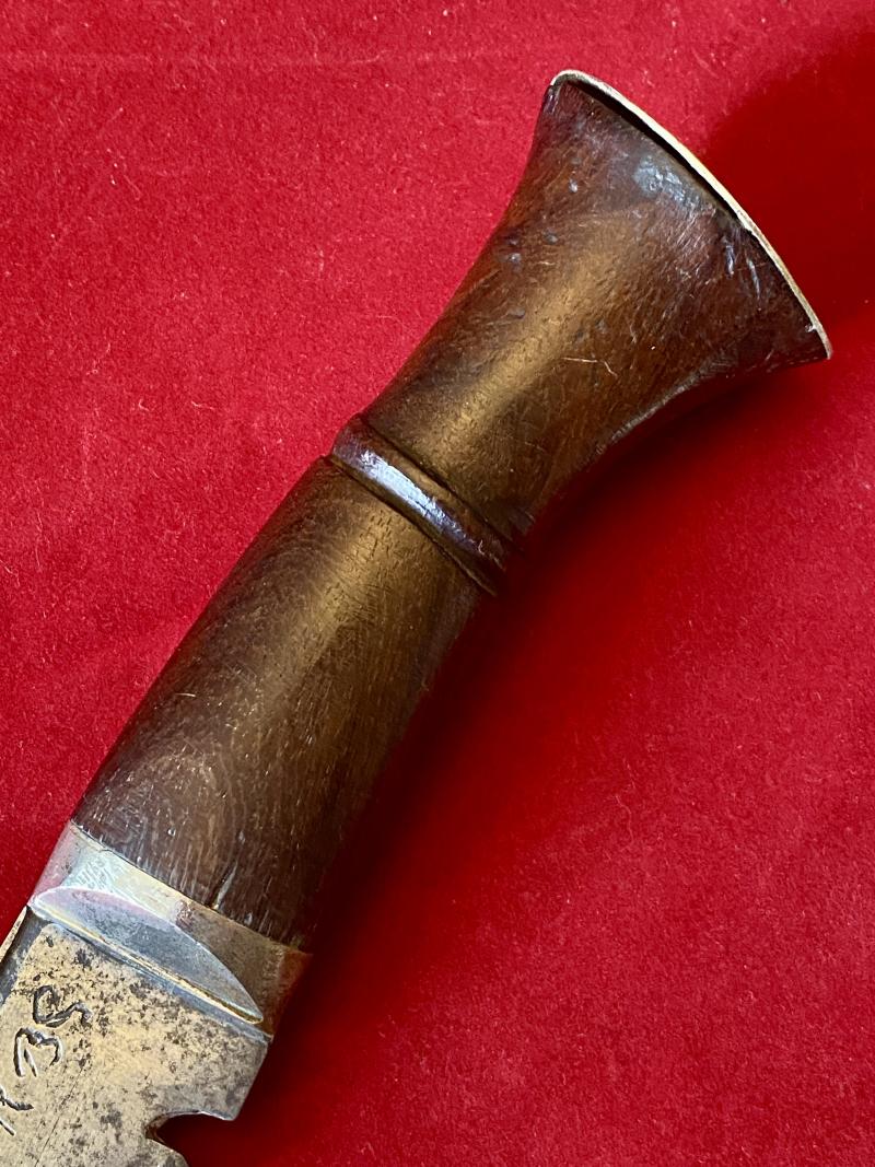 Fine WW1 Period MK1 Kukri with Blade Engraved “JARBS”