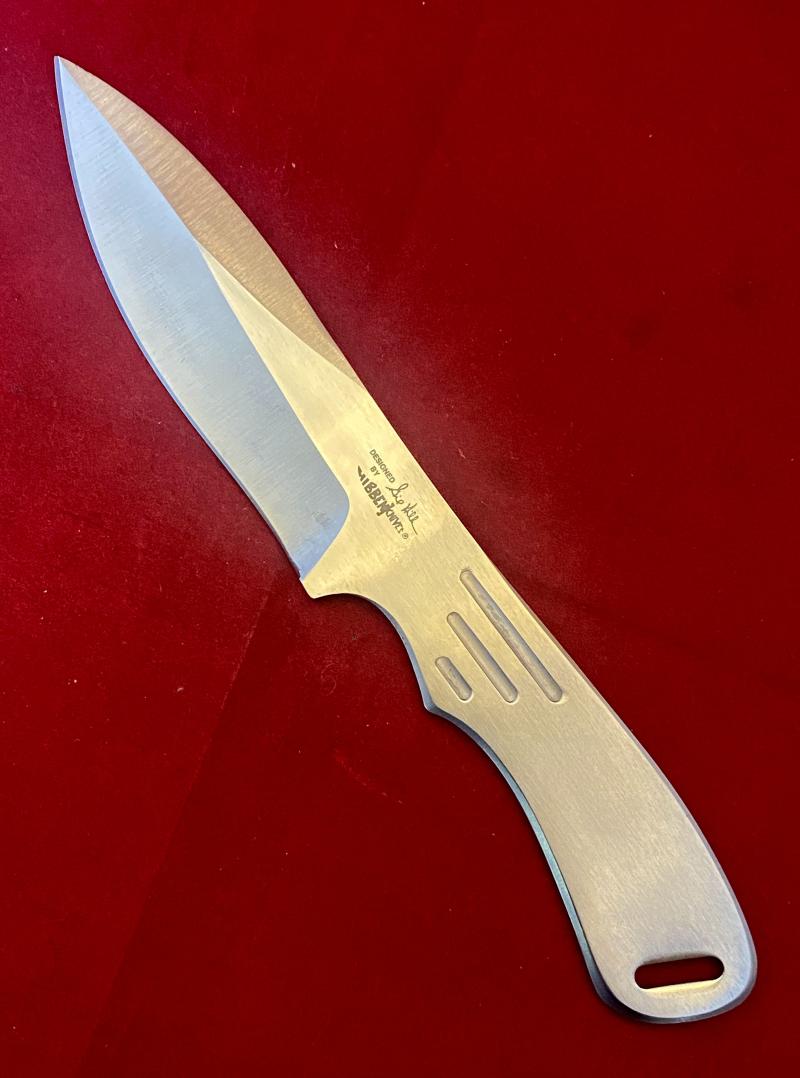 Mint Set of Three Gil Hibben Designed 8.6” Stainless Steel Throwing Knifes with Nylon Belt Sheath by United Cutlery, c2000