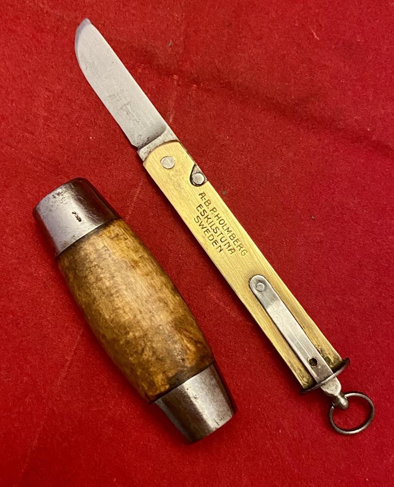 Miniature Antique Swedish Curly Birch Barrel Knife by Aktiebolaget Pontus Holmberg of Eskilstuna
