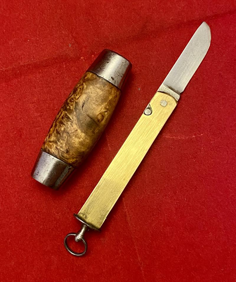 Miniature Antique Swedish Curly Birch Barrel Knife by Aktiebolaget Pontus Holmberg of Eskilstuna