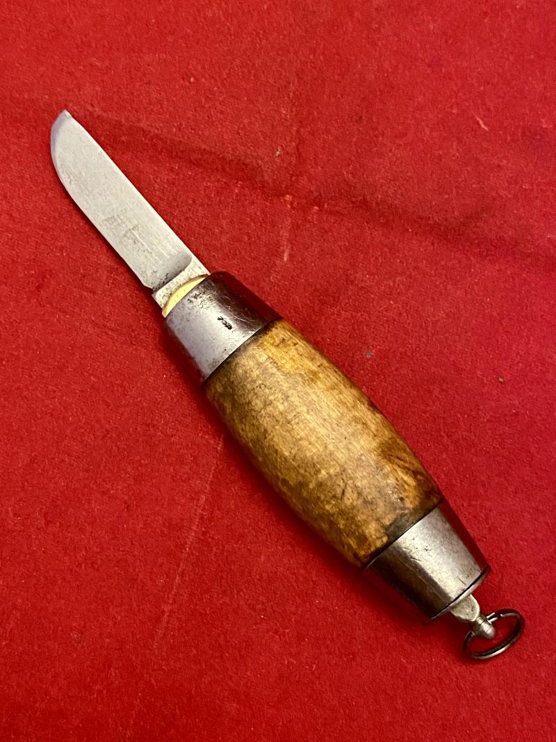 Miniature Antique Swedish Curly Birch Barrel Knife by Aktiebolaget Pontus Holmberg of Eskilstuna
