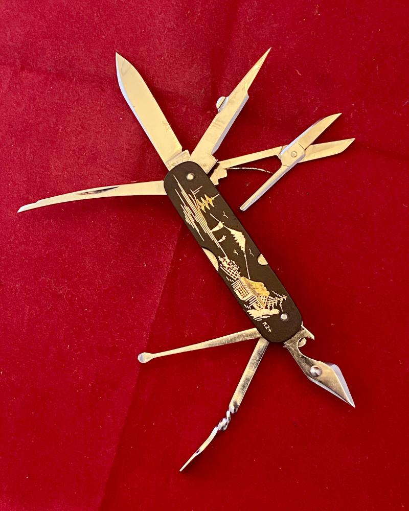Extra Photos of Japanes Damascene Multi-Function Pocket Knife - 52302
