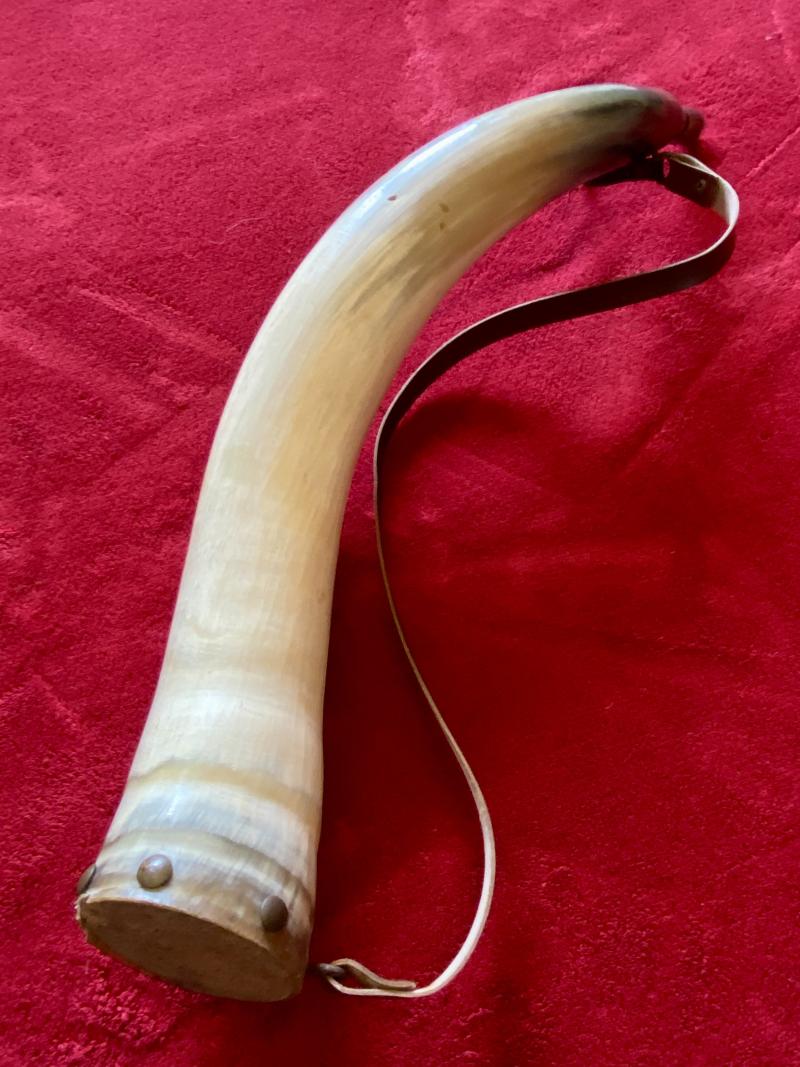 Large 20” Curved Cattle Horn Powder Flask with Carrying Strap and Horn Stopper