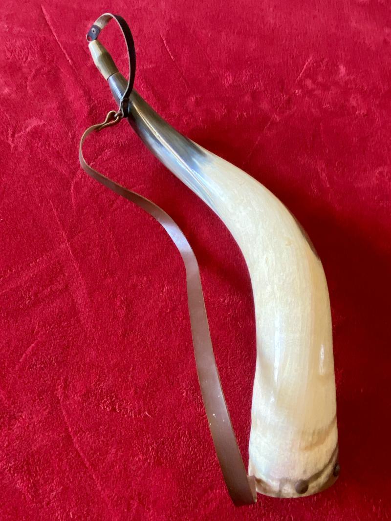 Large 20” Curved Cattle Horn Powder Flask with Carrying Strap and Horn Stopper