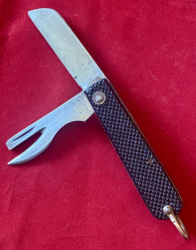 WW2 British Military Two-Piece Clasp or Jack Knife by L. WILSON Sheffield dated 1940