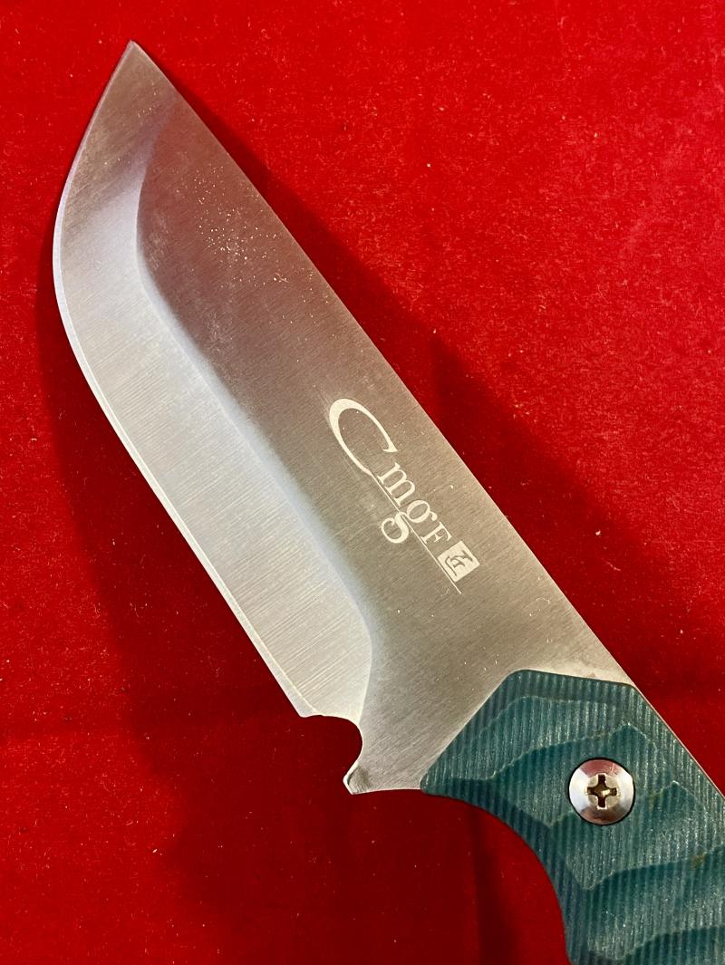 Mint Survival Knife with 5” Stainless Steel Fixed Blade, Green Textured Grip and Custom made Leather Sheath