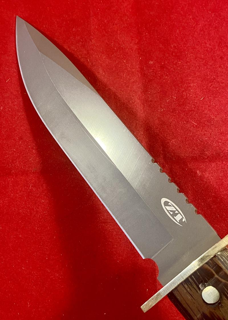 Unique Mint Zero Tolerance 0006 Fixed Blad Survival Knife S/no. 1542 with 6.5” Blade and Custom made Wooden Grip and Leather Sheath