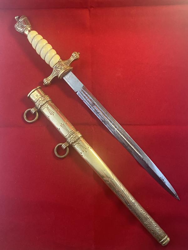 Scarce WW2 German Navy Officers Kriegsmarine Dagger by PUMA with Etched Blade
