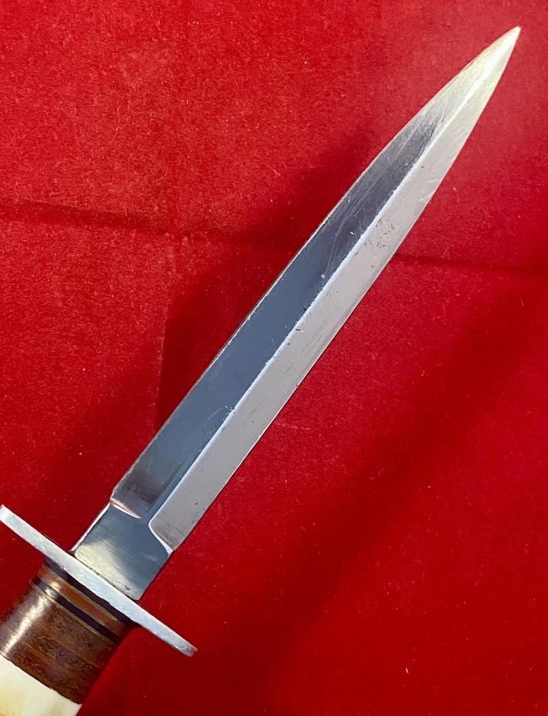 Mint Vintage Commando Style Knife by William Rodgers “I CUT MY WAY” with Stag Horn Grip and Leather Sheath c1960