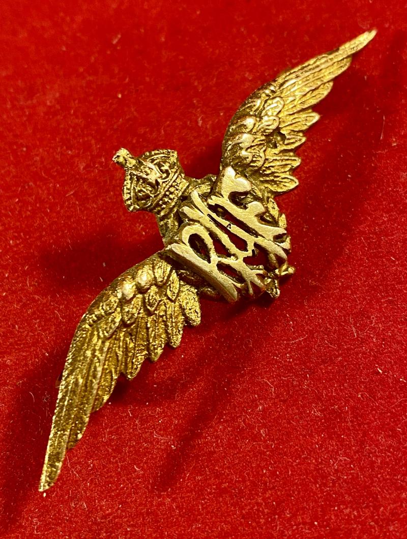 Fine Pre WW2 Gilt RAF “Wings” Sweetheart Brooch c1930