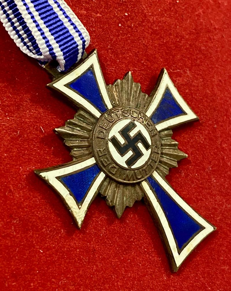 Genuine WW2 German Mother’s Cross in Bronze with a New Ribbon