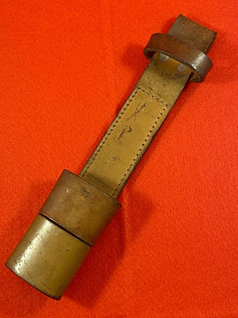 Fine British WW2 P39 Home Guard Brown Leather Bayonet Frog by CS(W) Ltd dated 1940