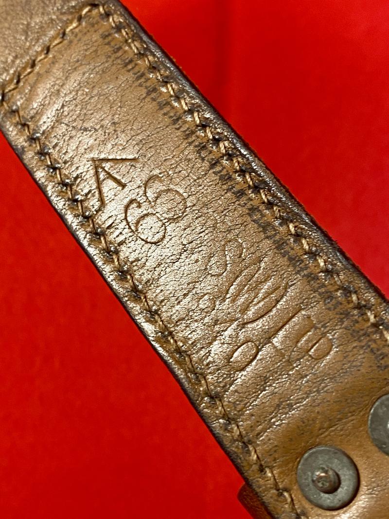 Fine British WW2 P39 Home Guard Brown Leather Bayonet Frog by CS(W) Ltd dated 1940