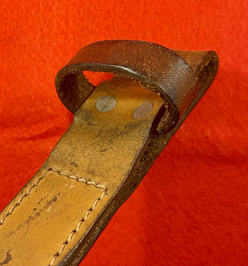 Fine British WW2 P39 Home Guard Brown Leather Bayonet Frog by CS(W) Ltd dated 1940