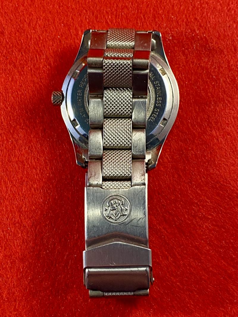 Vintage Cased Smith & Wesson Stainless Steel Quartz Wristwatch with Cream Dial and Original Case