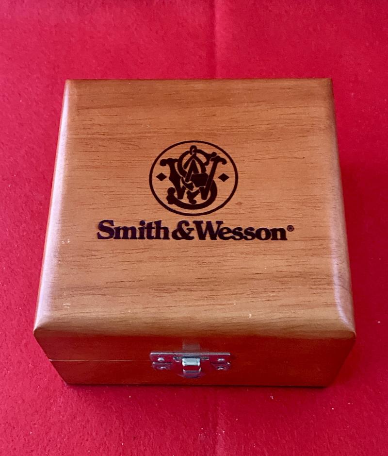 Vintage Cased Smith & Wesson Stainless Steel Quartz Wristwatch with Cream Dial and Original Case