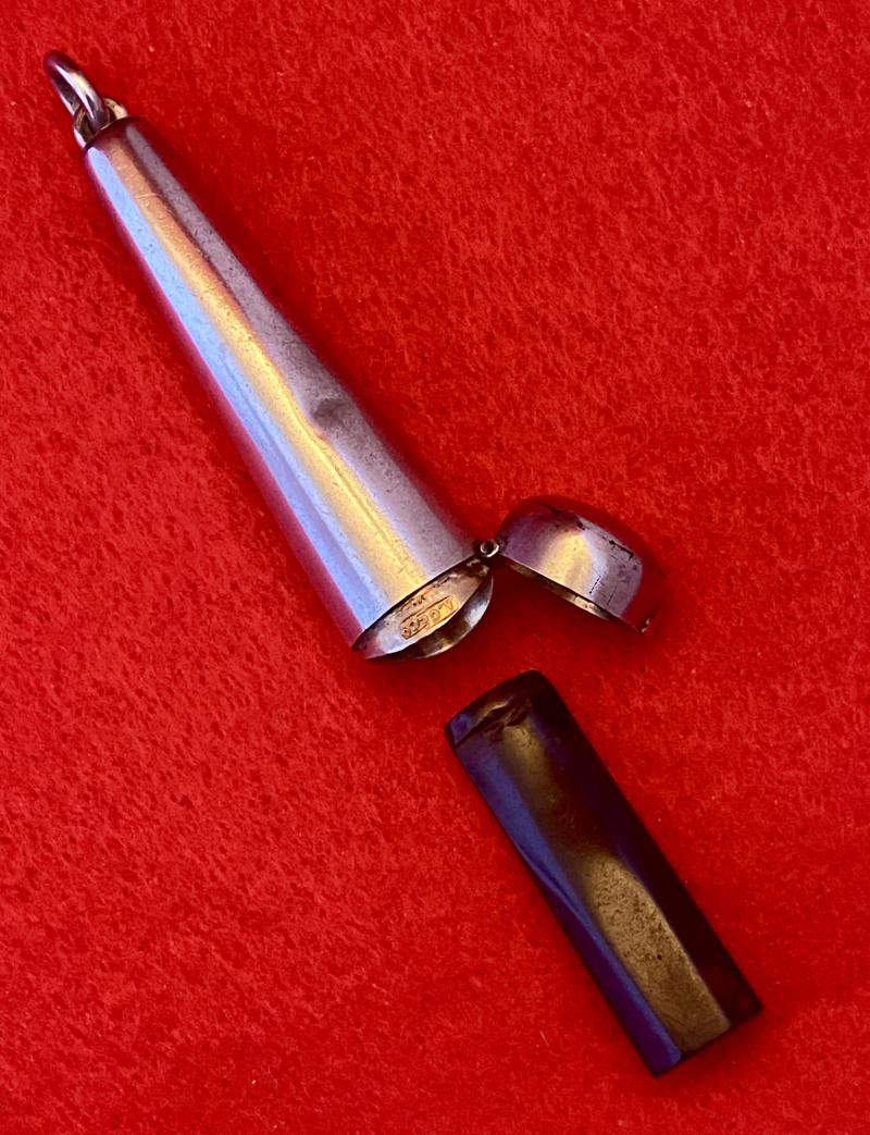 Victorian Silver Cheroot Mouthpiece Case Hallmarked Chester 1896 with Short Bakelite Cheroot Holder